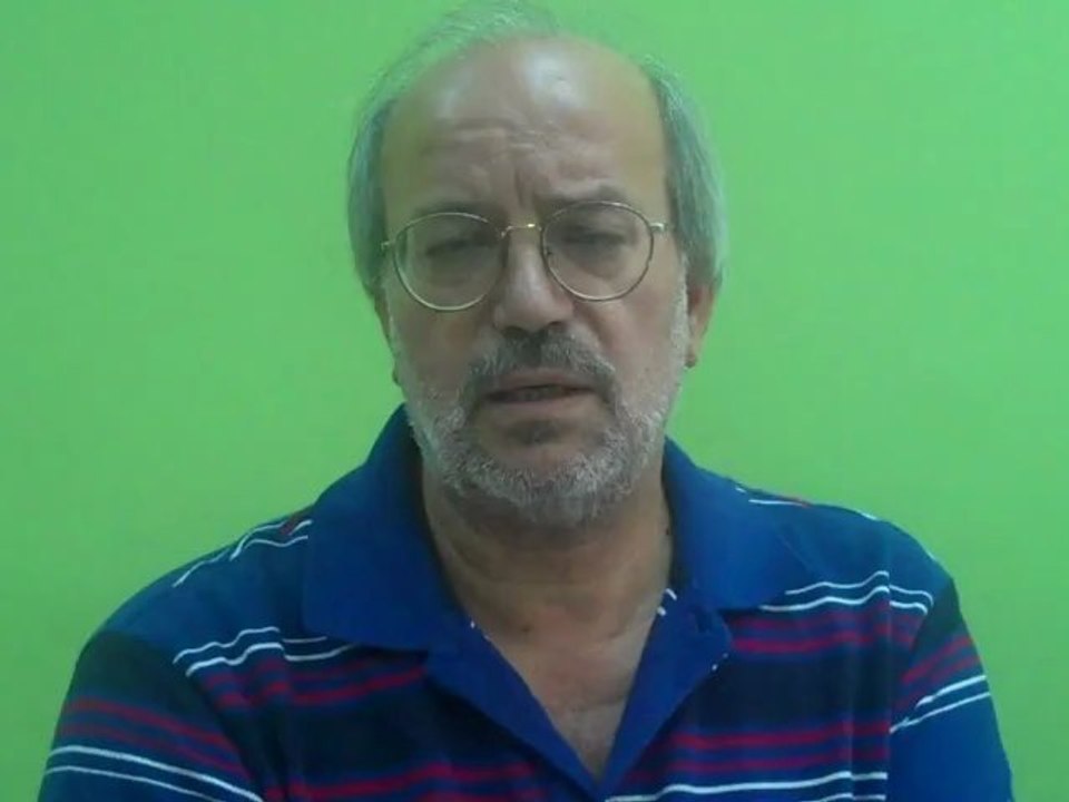 εργαζόμενος στον ΟΣΚ για κτίρια 3