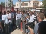 Syrian Rebels control Turkish border crossing