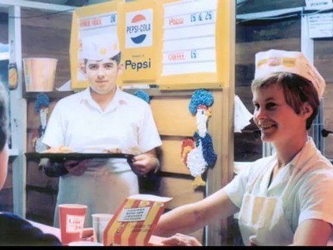 EP10-The Cluck Stops Here - COOLEST THING IN THE HOUSE