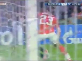Gol de Leo Messi (2) tras centro de Alexis Sánchez (3-2)