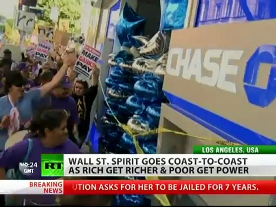 Occupy Los Angeles: 'Banksters ruin our lives & steal our money'