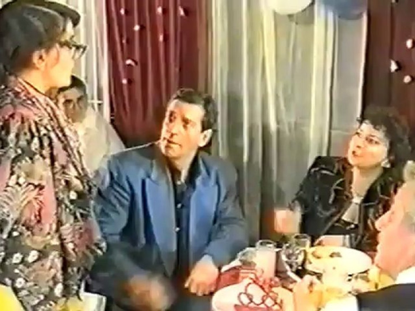 ⁣QUMILI HUMOR SHQIP - 1996