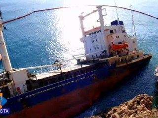 Vardakosta Denizcilik - Turkey - Gemi Kesimi - Salvage, Ship cutting on site