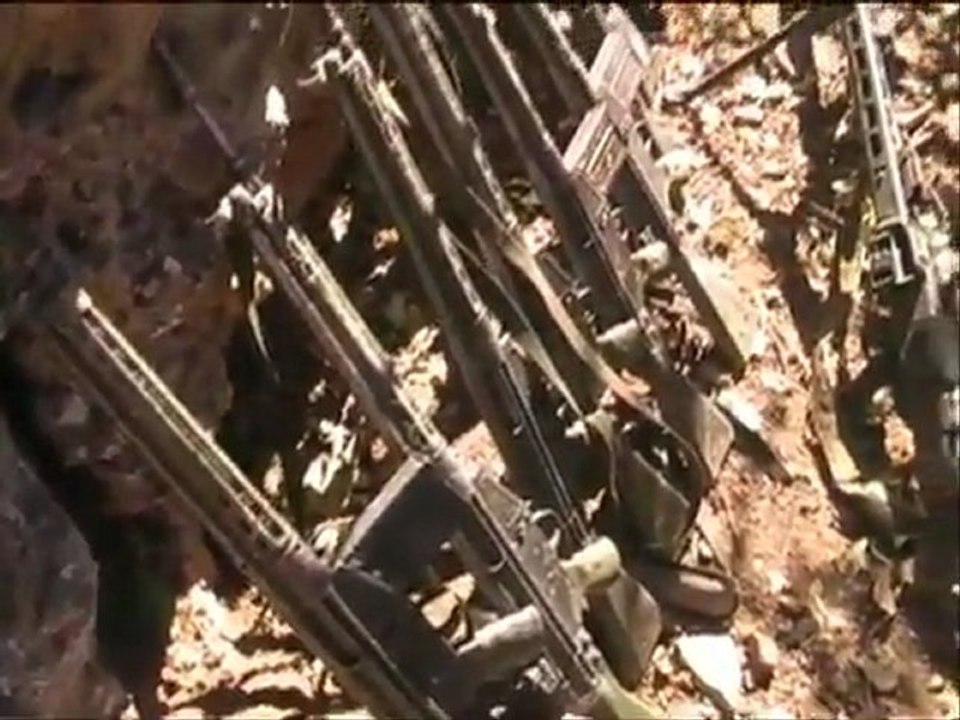 PKK  Egitimi ve  TSK  leri Silah Mühimmatı -  NEREDEN GİDİYOR