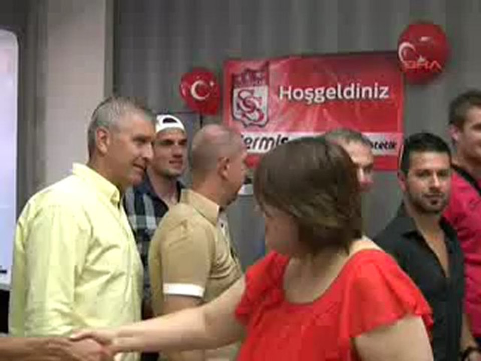 Yiğidolar güzellik merkezini ziyaret etti