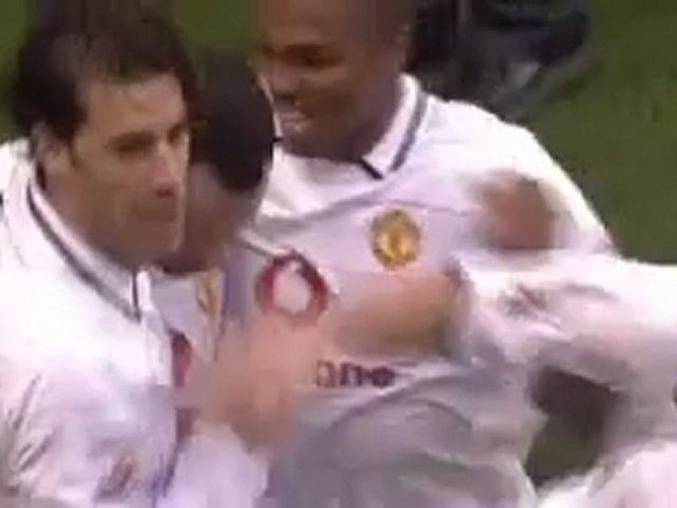 Manchester United vs Liverpool Nov 2003 Ryan Giggs Goals 2-1