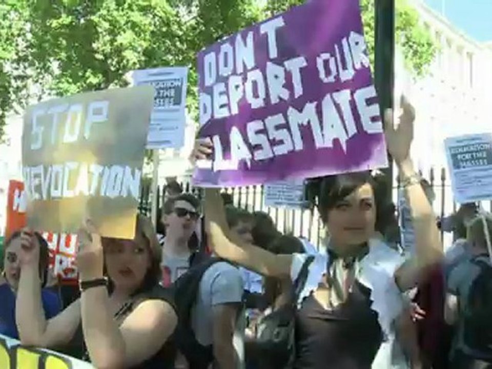 Une faculté britannique interdite d'accueillir des étudiants étrangers