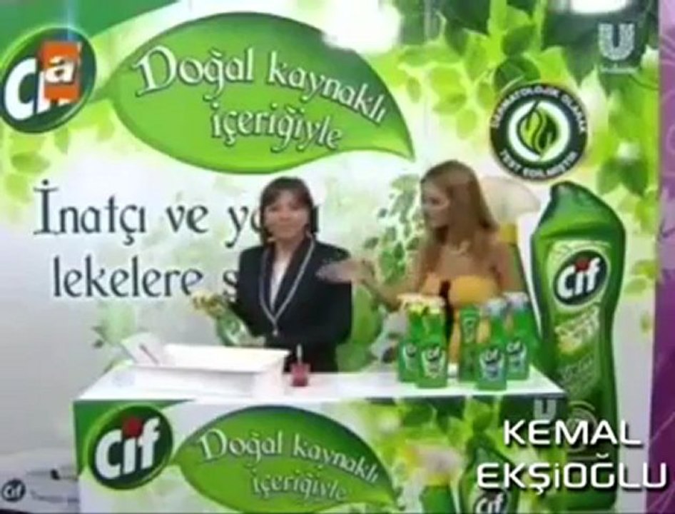 Esra Erol'un canlı yayında zor anları!