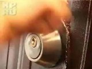 Tunçek İnşaat - Çin malı çelik kapıya kanmayın!