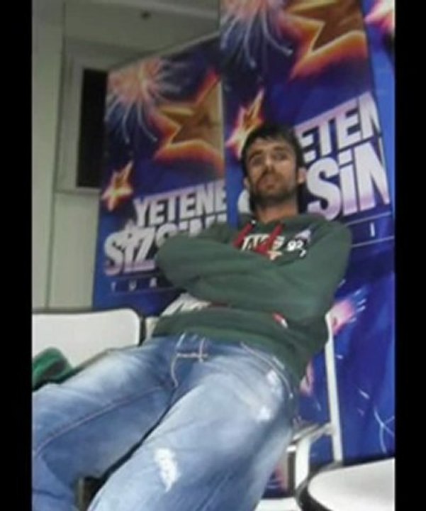 Kadir Mihran & Candella - Saygı Duydum Karara 2011