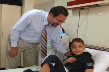 Türk doktorların elinde şifa bulacak