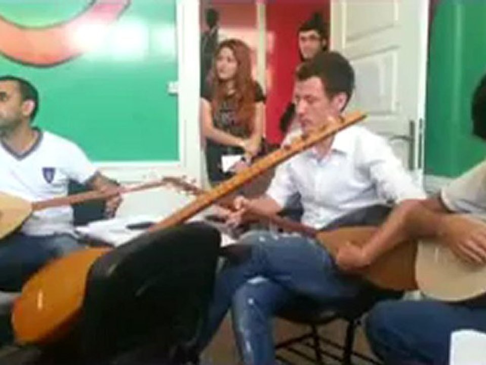 Fahriye Deriner - Odam Kireç Tutmuyor (Gençlik Evi Konseri)