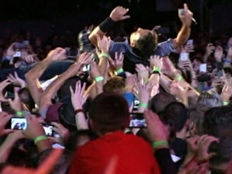 Springsteen still crowd surfs at 62