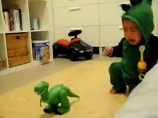 Korkuyorum Ama Yinede Oynarım