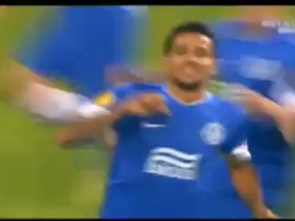 Gol de Matheus (Dnipro) vs PSV (1-0)