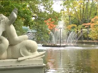 Icaro Tv. Pellegrinaggio in Russia, la reggia di Caterina e il parco di Petrodvorest