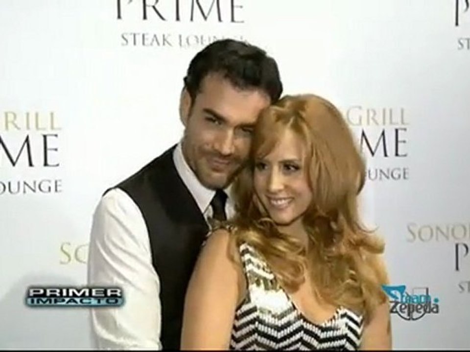 David Zepeda @davidzepeda1 celebró su cumpleaños en grande junto a su novia