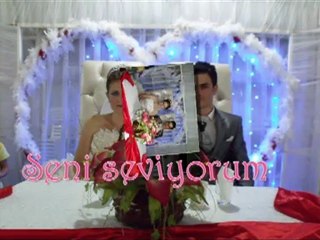 Antebin hemamları  Sallanır külhanları Hoşgör mahallesinin Dip dibedir damları