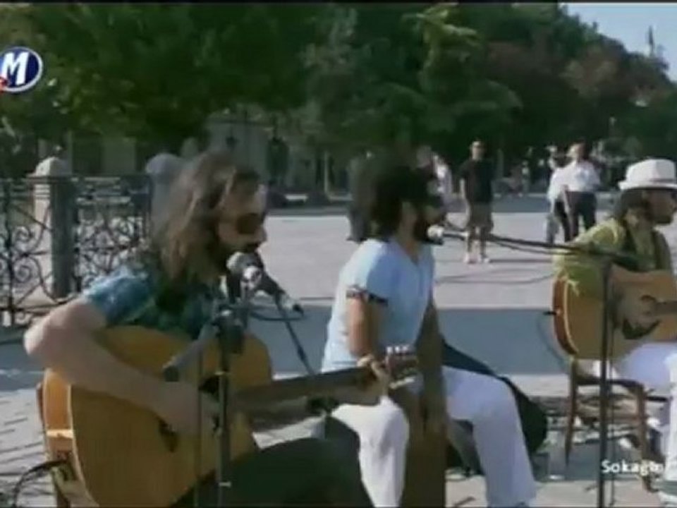 Flört - Eski Dostum (Ayranlı Akustik Versiyon)