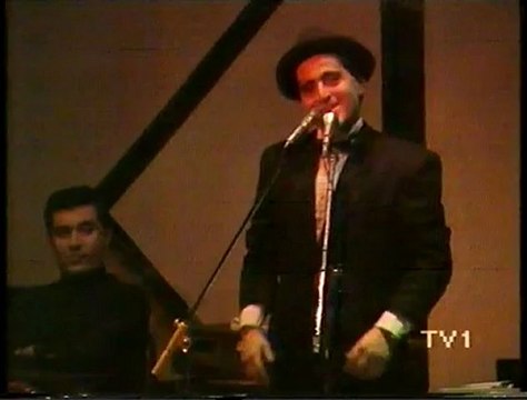 Uğur Yücel (Sakıp Sabancı taklidi, TRT)