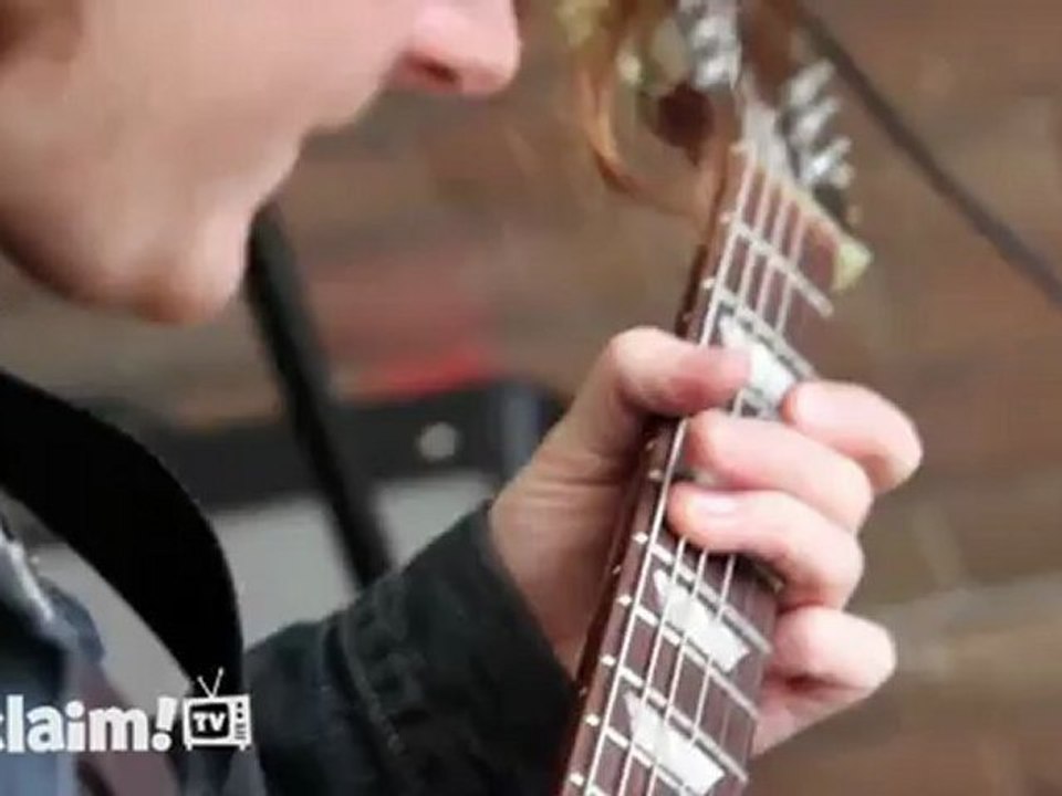 Gardenia performs "Improv Guitar 2" on Exclaim!TV