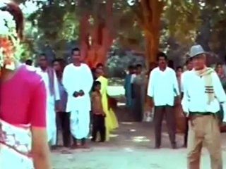 Jagapathi Babu Express His Love - En Pondatti Collector