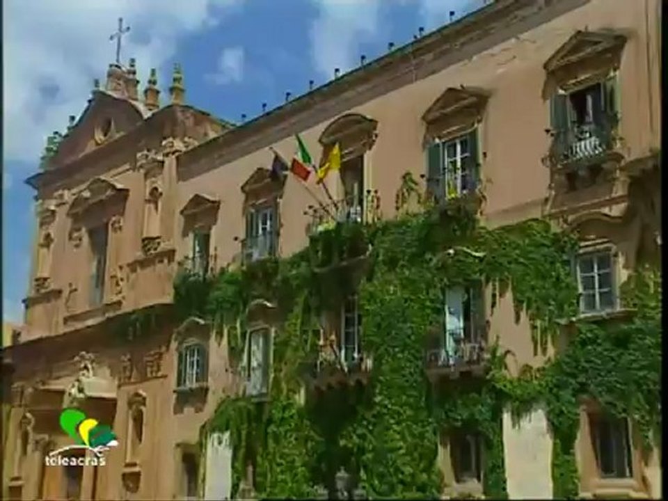 Ruoppolo Teleacras -  " Nun te regghe più "