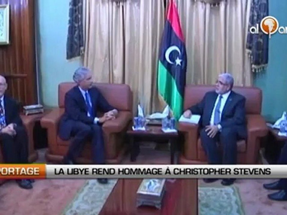 La Libye rend hommage a l’ambassadeur américain tué à Benghazi