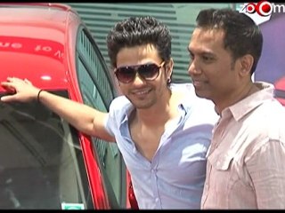 Is Kunal avoiding Mahesh Bhatt