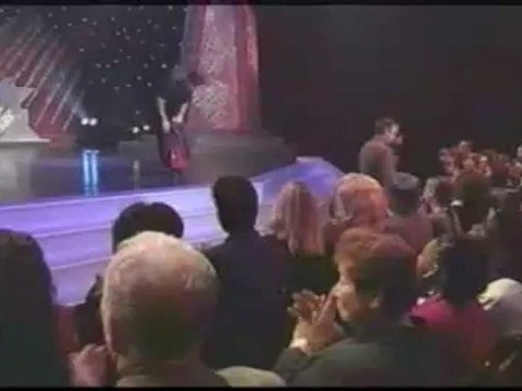 In and Out Rope Escape by Tony Clark (DVD) - Magic Trick