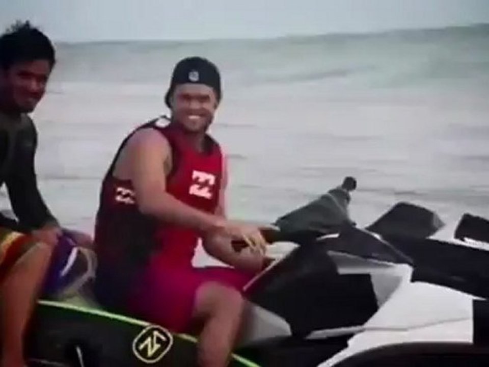 Billabong Pro Tahiti 2011 - Tow Session Highlights