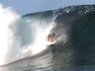 2011 Volcom Pipe Pro Day One Action