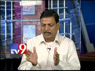 PM Manmohan Singh supports FDI in retail