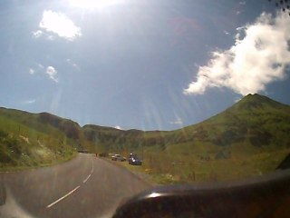 Je vous embarque jusqu'à l'Arrivée au Puy Mary en Microcar