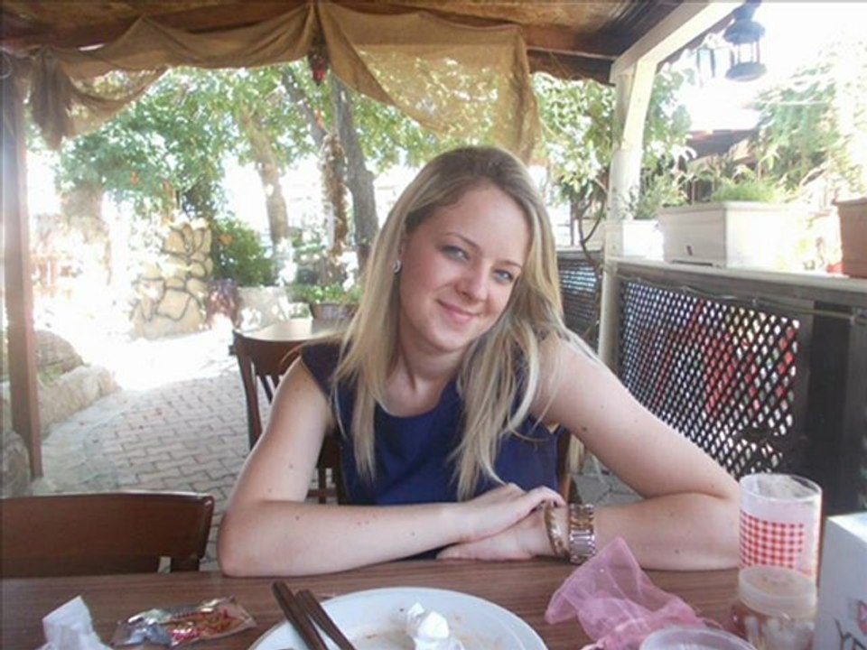 22.09.2012 Hatice&Erdinç Yengecim Doğum Günün Kutlu Olsun...