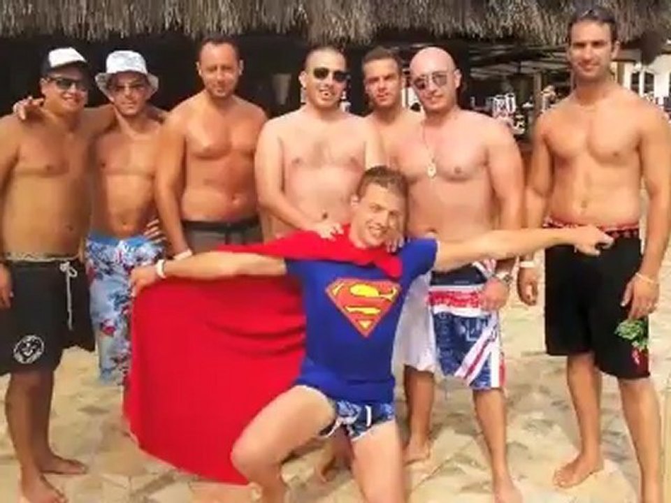 Bref : J'ai rencontré super connard