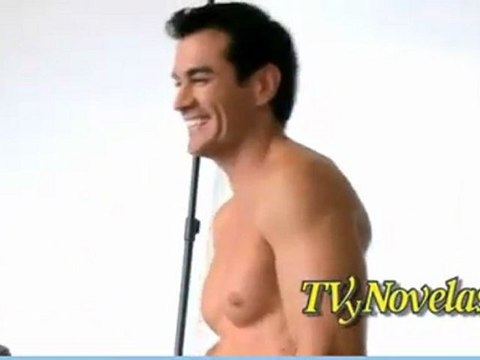 David Zepeda @davidzepeda1 y elenco de UNDP en conferencia de prensa