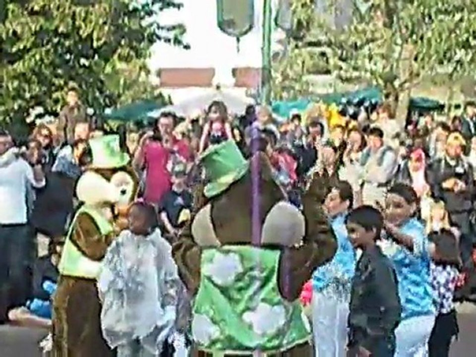 parade 1