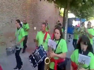 animation avec la banda los amigos a la fete de montech le 17-07-2011 (video1)