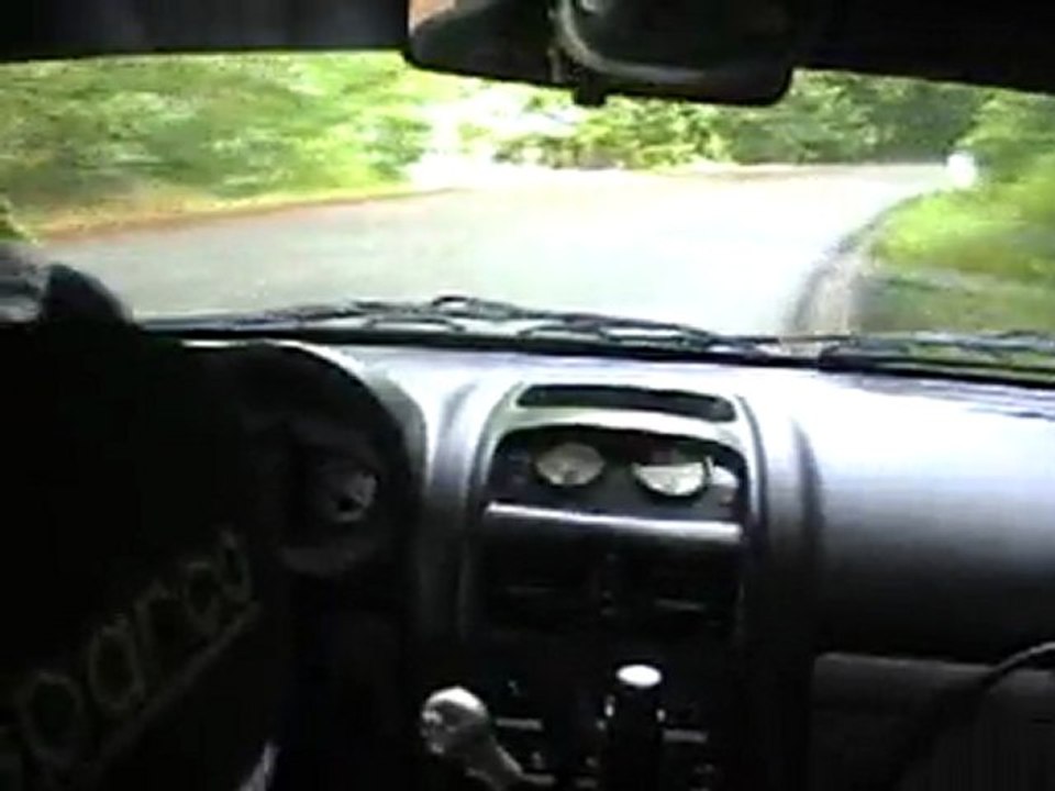 course de cote de tancarville 2011 en clio rs f2000