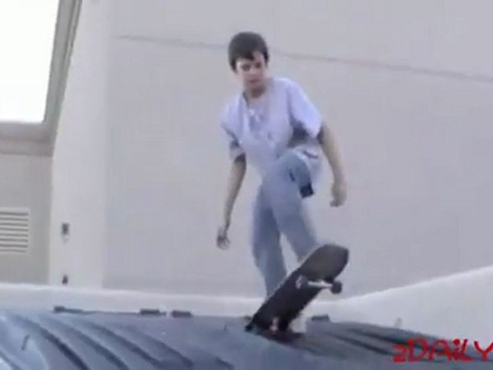 Skateboarding FAIL