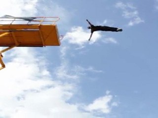 Show de haute voltige au parc Walibi !