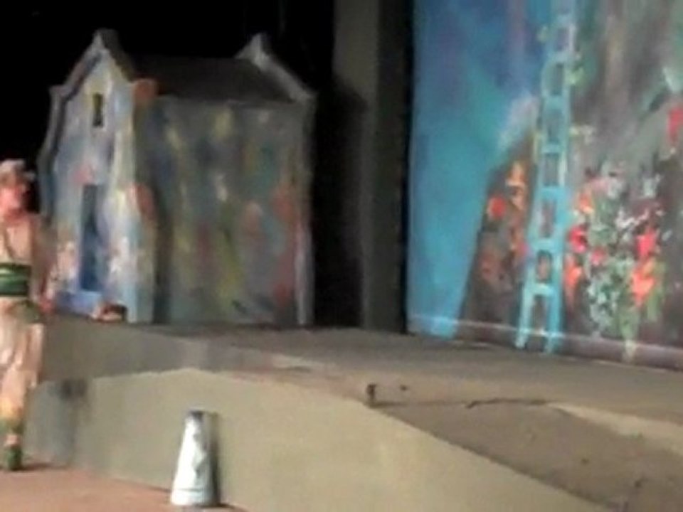 Ειρήνη του Αριστοφάνη με τον Πέτρο Φιλιππίδη