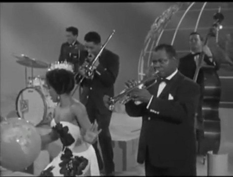 Louis Armstrong - When The Saints Go Marching In