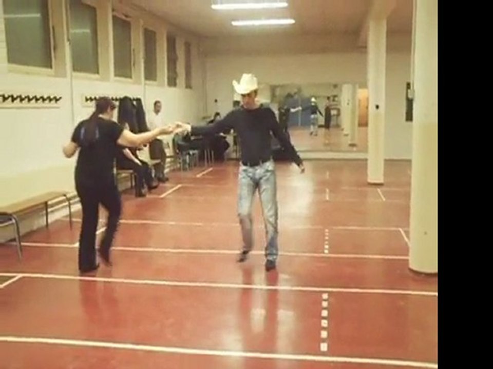 Lover Please Come Back  -  COWBOY  HAT  DANCERS