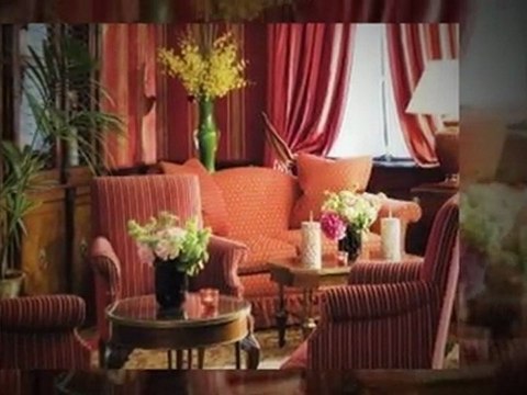 Level up the Romantic Ambience by staying on Luxury Hotels in Paris!