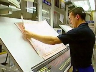 Sarkozy y Merkel se reúnen este miércoles en Berlín,...