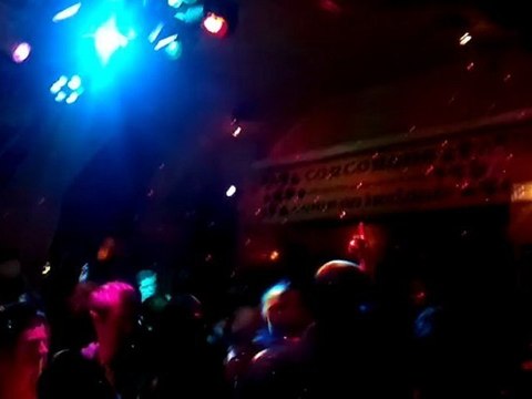 dancefloor du pub Corcoran 's 23 bld poissonière 75002 Paris