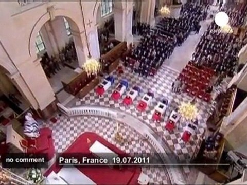 L'hommage de Nicolas Sarkozy aux soldats... - no comment
