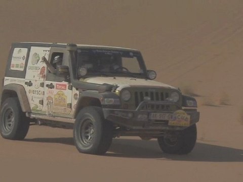 Voyage photo en 4x4 ForMaroc partenaire de l'équipage 120 Rallye Aicha des Gazelles